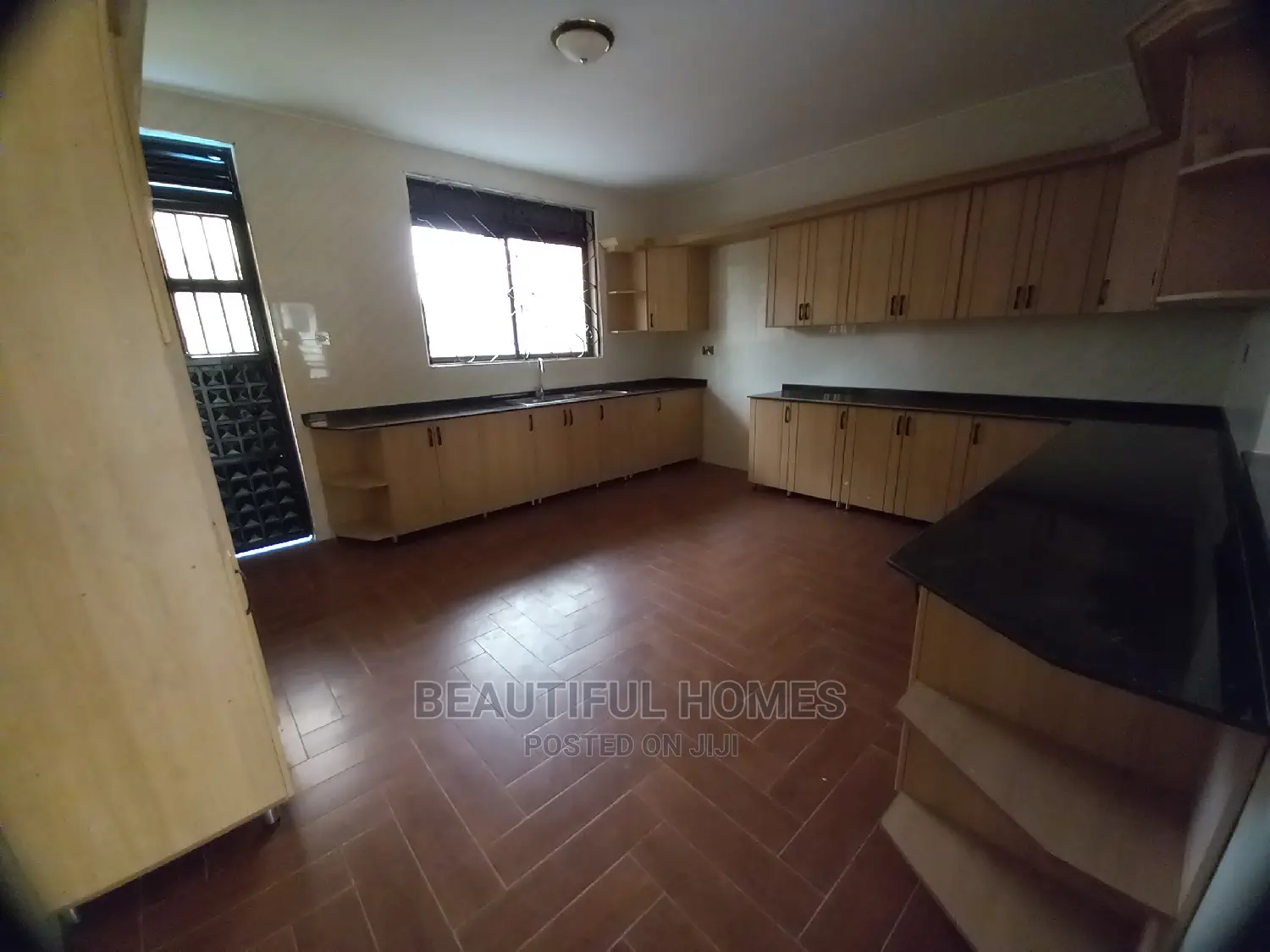 Furnished 6bdrm Mansion in Najjera Tarmack Lane, Central Division