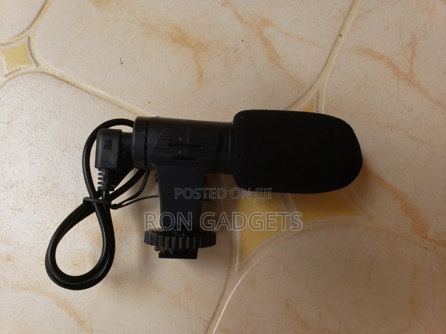 Short Gun Microphone