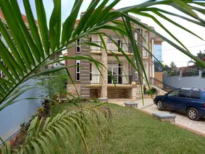 Furnished 6bdrm House in Kira Corporate for Sale