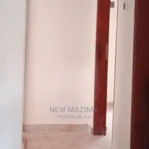 3bdrm House in Buziga Heights, Division B for Sale
