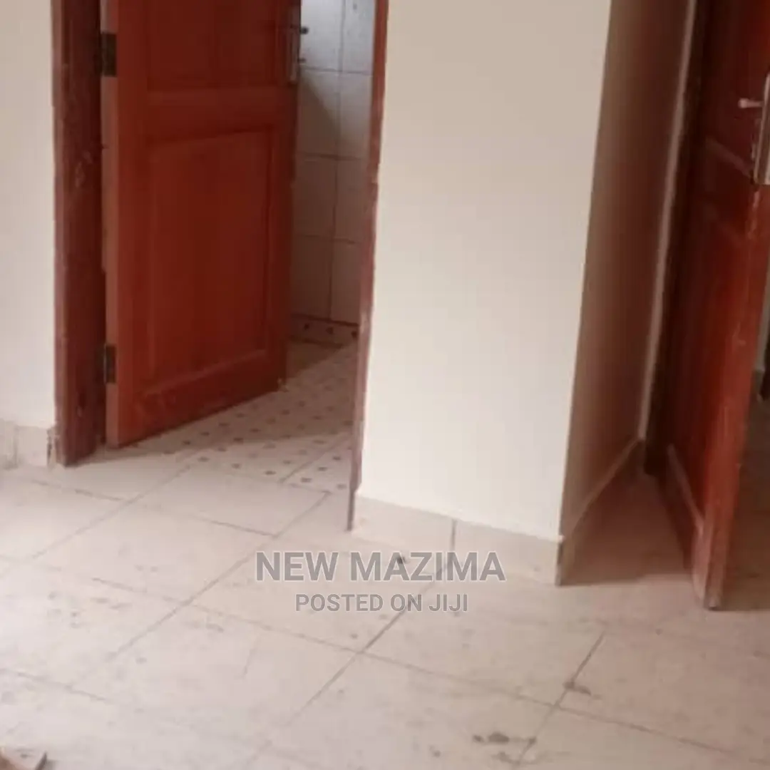 3bdrm House in Buziga Heights, Division B for Sale