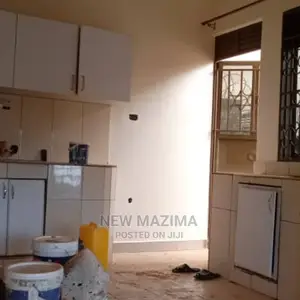3bdrm House in Buziga Heights, Division B for Sale