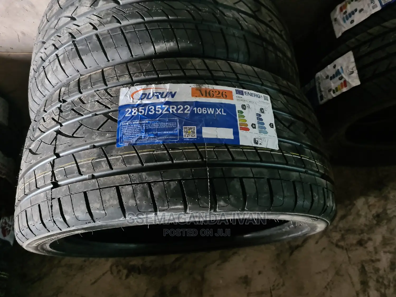 285/35r22 Brand New Tires