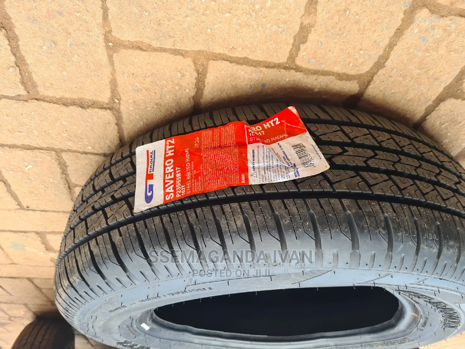 235/65r17 Gt Champiro Tires Made in Indonesia