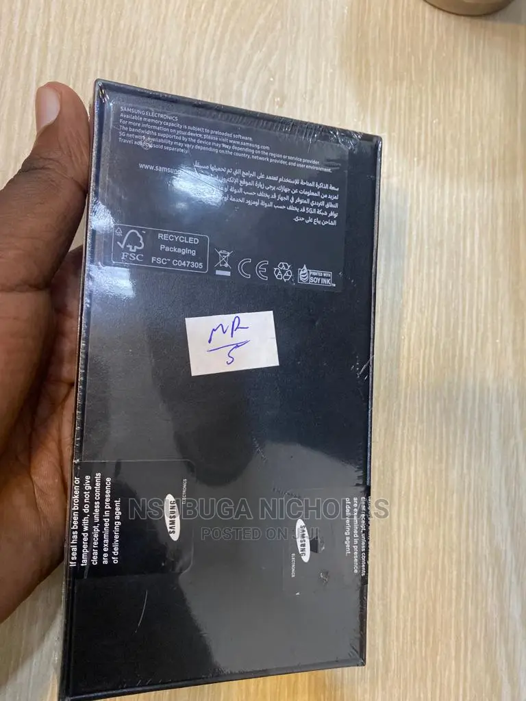 New Samsung Galaxy S22 5G 128 GB Black