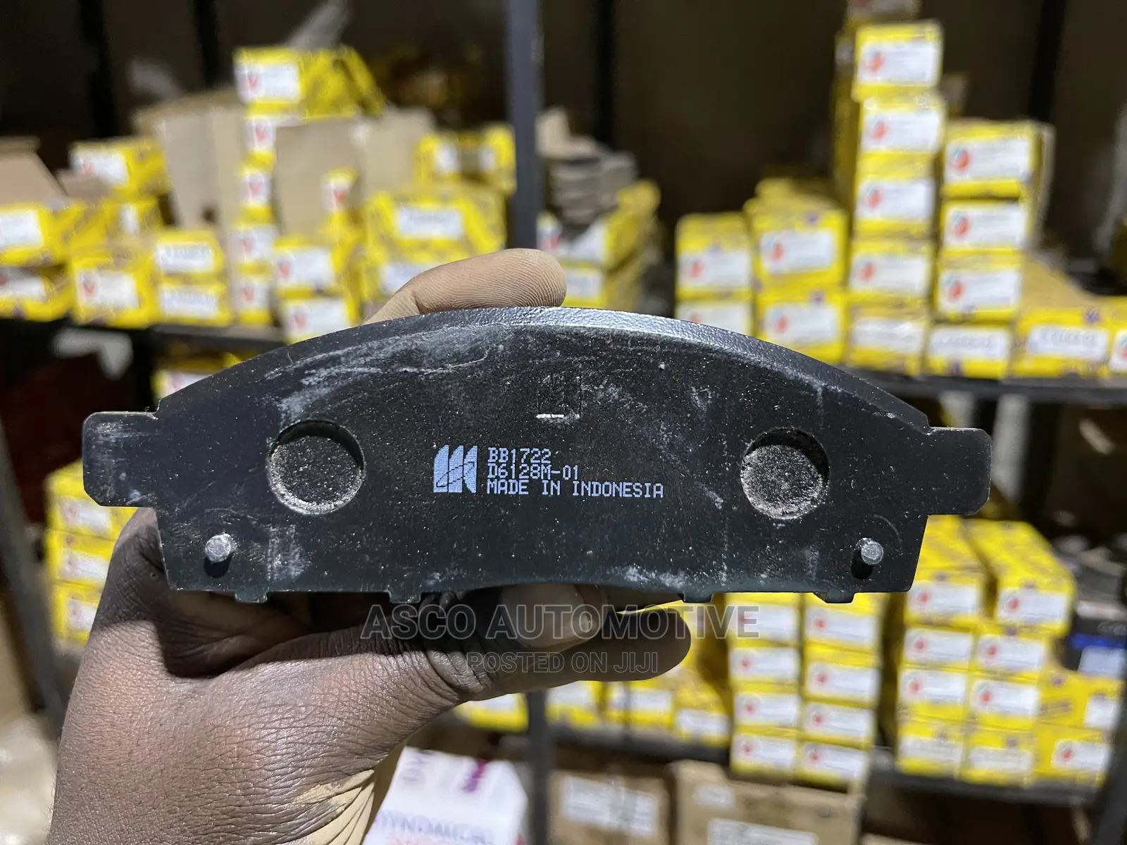 Front Brake Pads Mitsubishi L200 Triton Strada