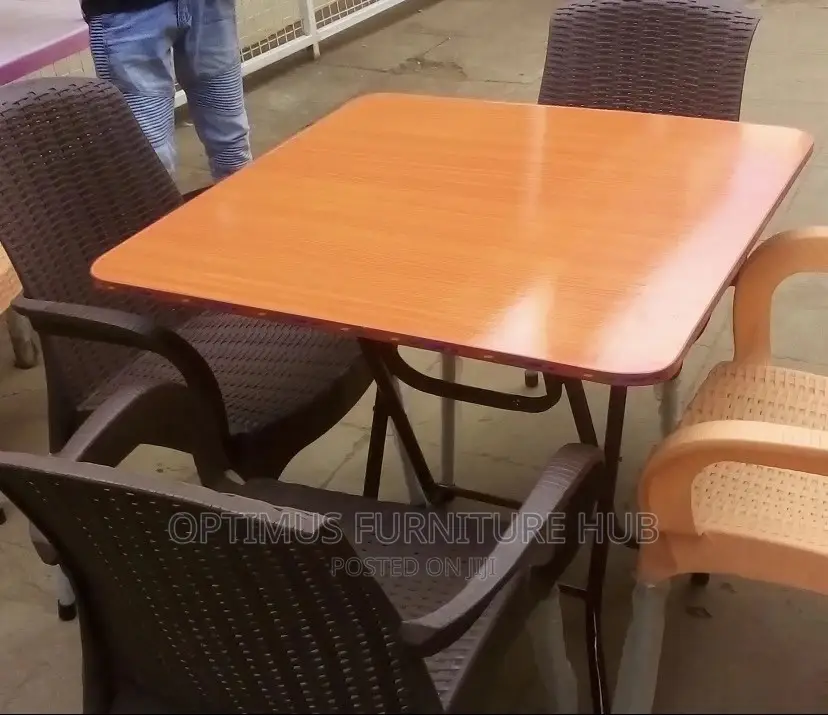 Square Foldable Table