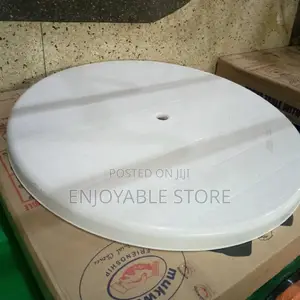 Plastic Round Table