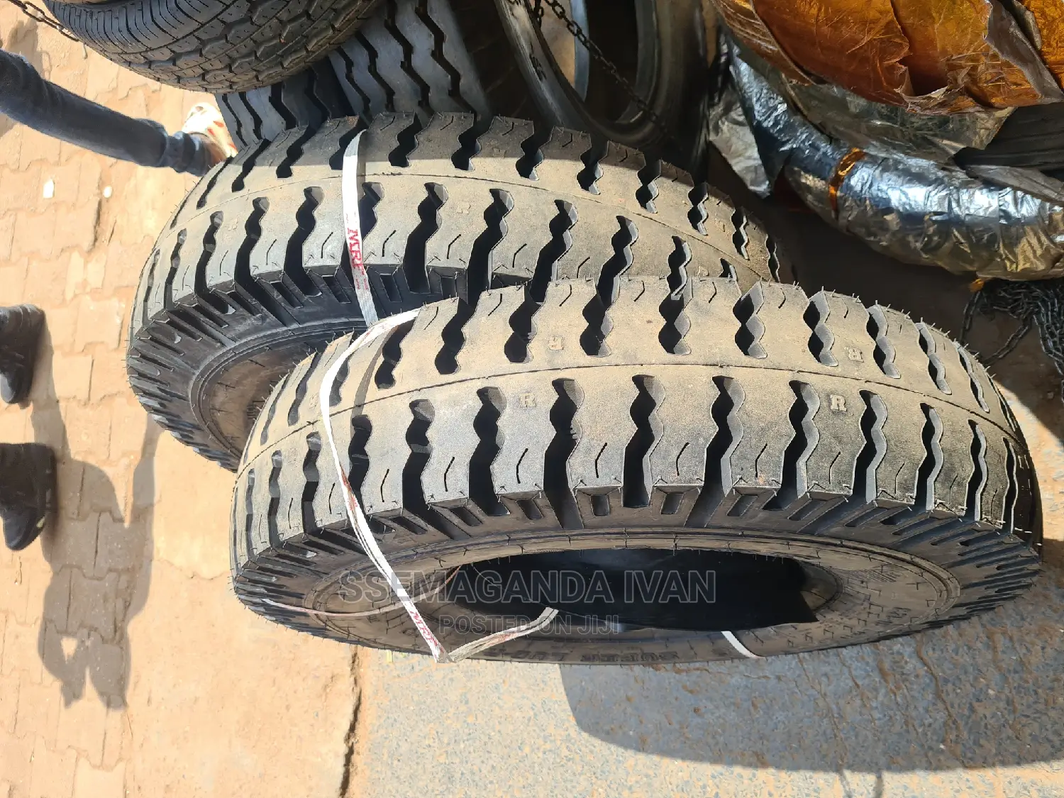 8.25r16 Mrf Behind Tires