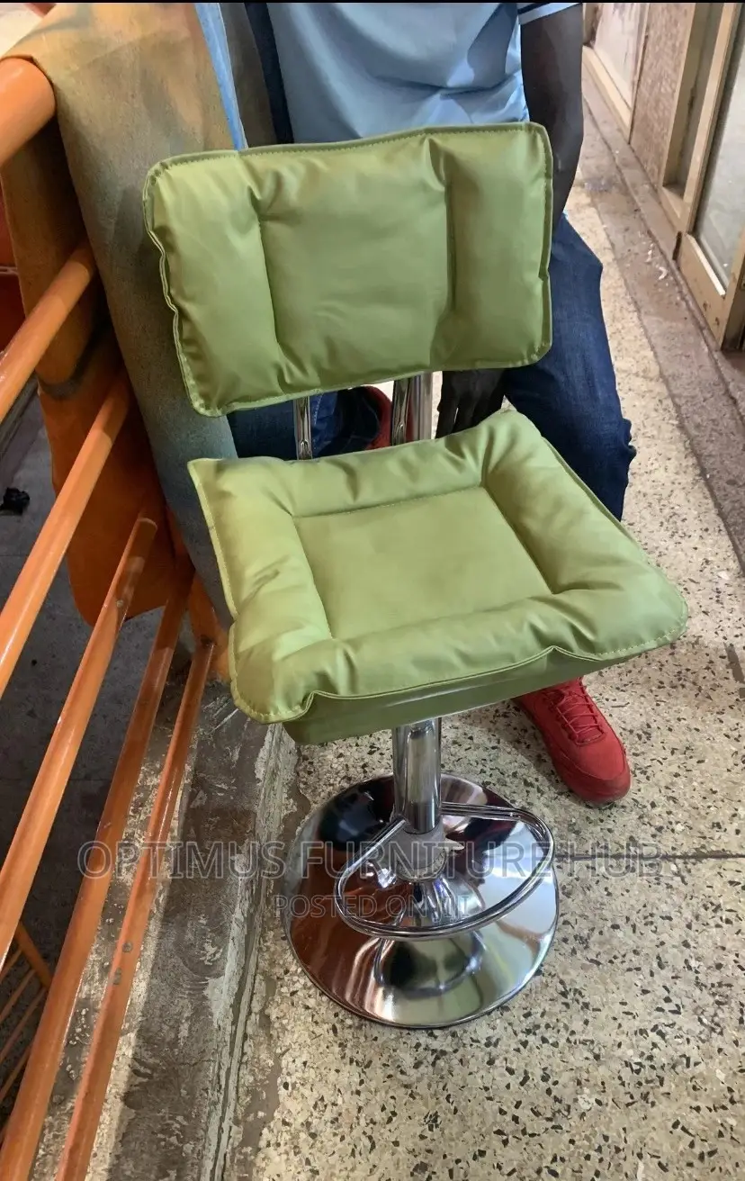 Cushioned Bar Stool