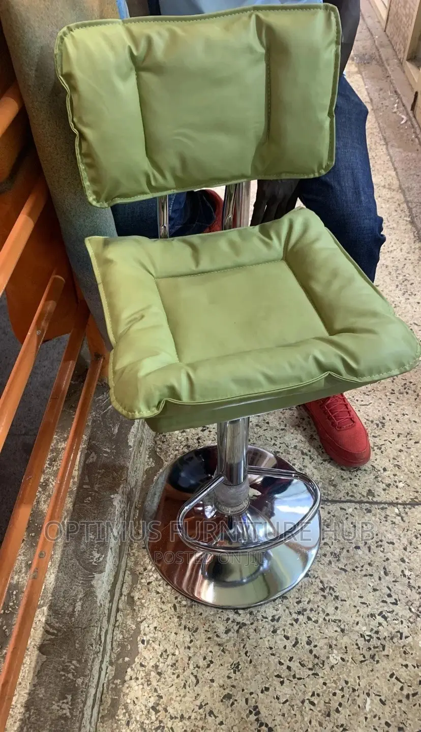 Cushioned Bar Stool