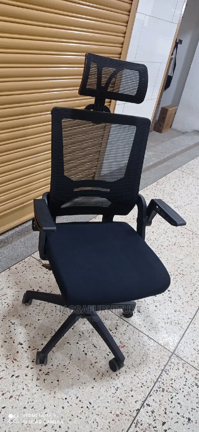 Mesh Adjustable Chair With Headrest