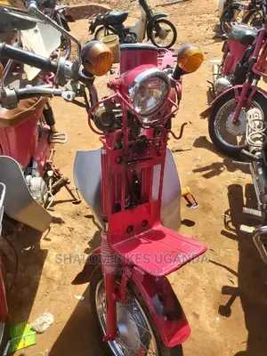 Suzuki GSXF 2017 Red