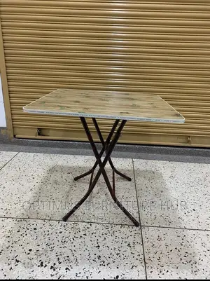 Foldable Square Table