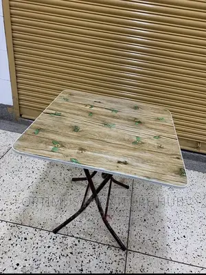 Foldable Square Table