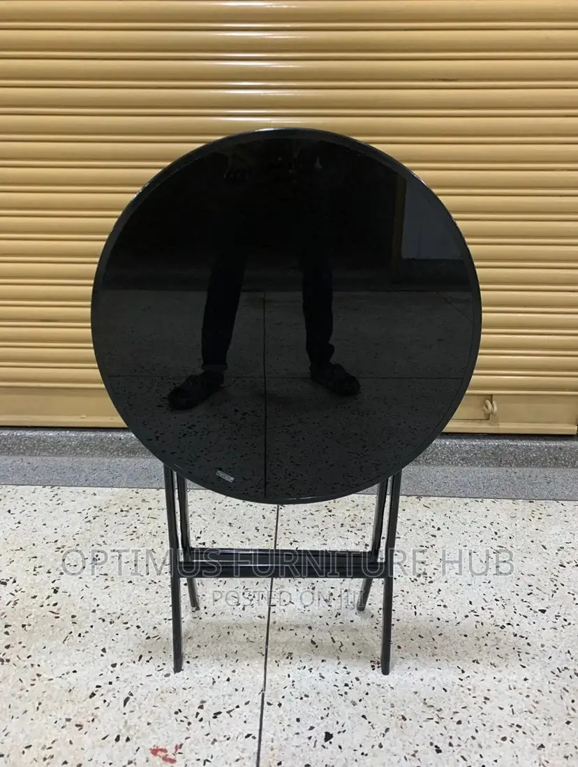 Round Shaped Glass Table
