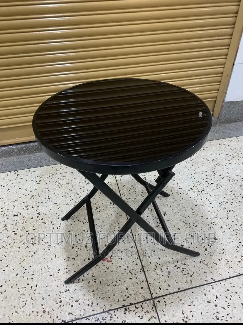 Round Shaped Glass Table