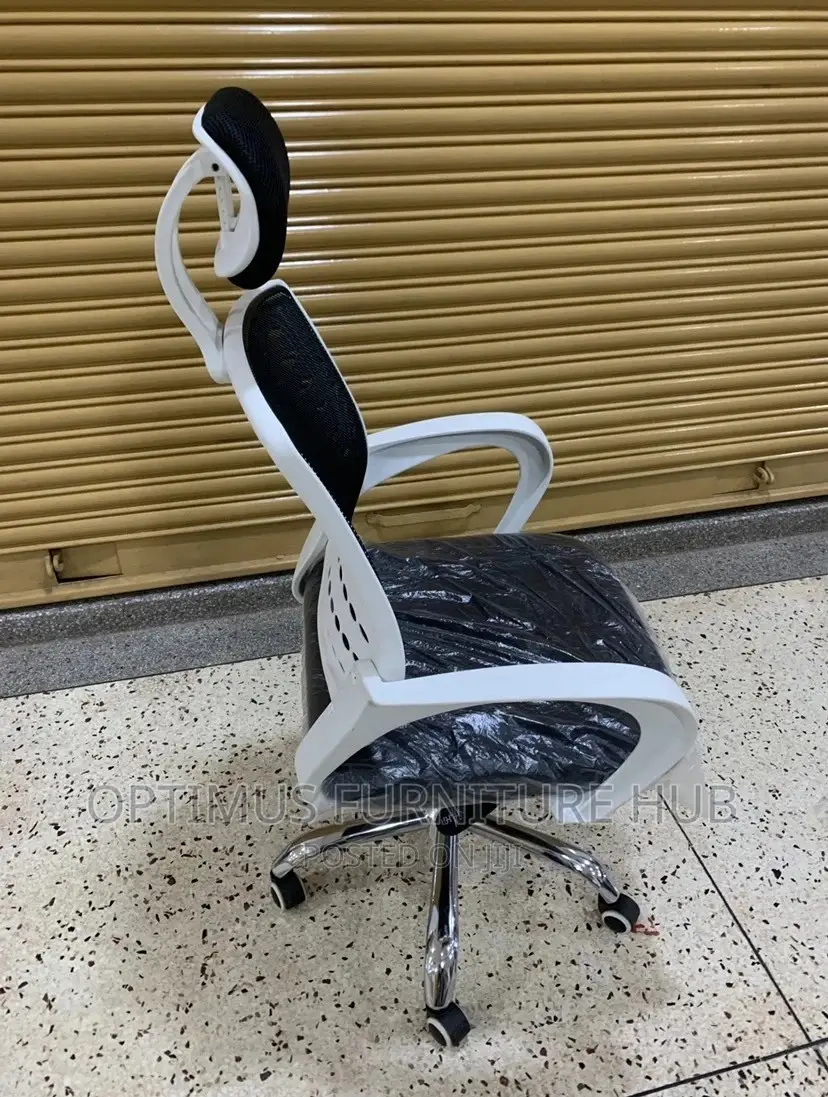 White Office Chair With Headrest