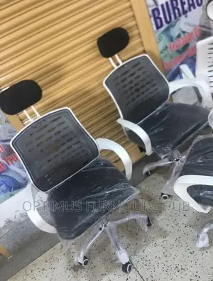 White Office Chair With Headrest