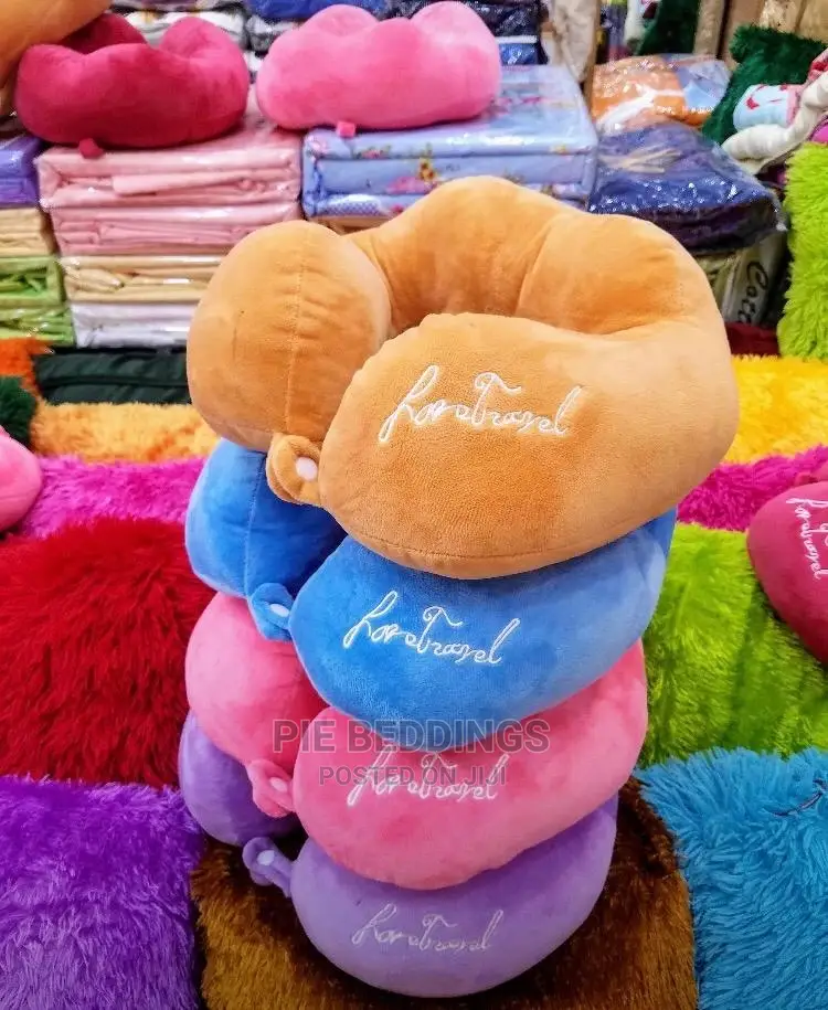 Travel/Neck Pillows