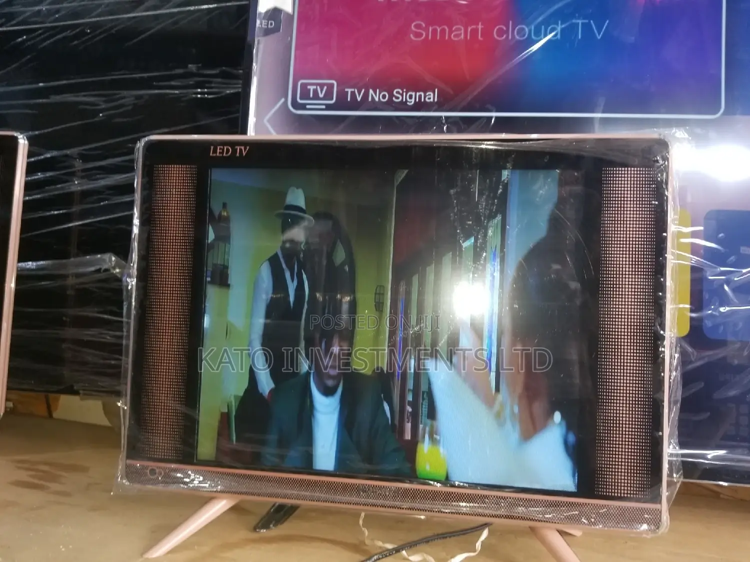 15inches Tv