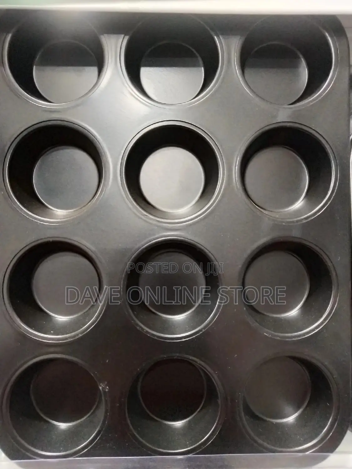 12-Hole,Cupcake and Muffin Baking Tray