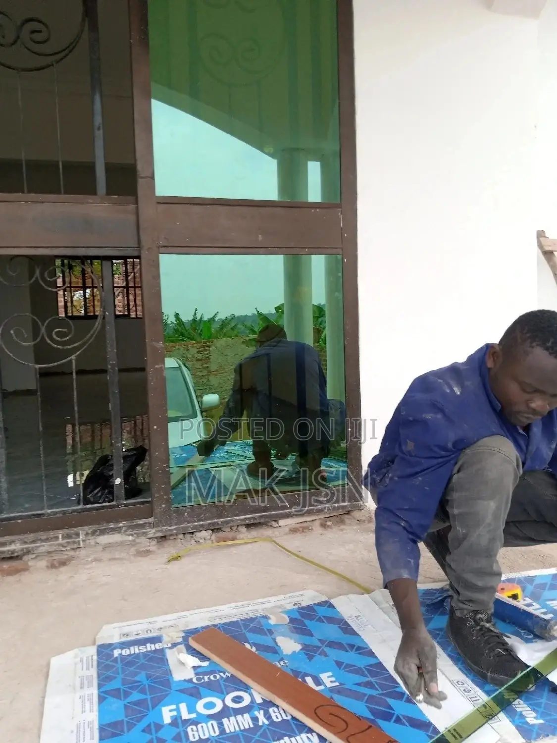 Window Glasses Site Works