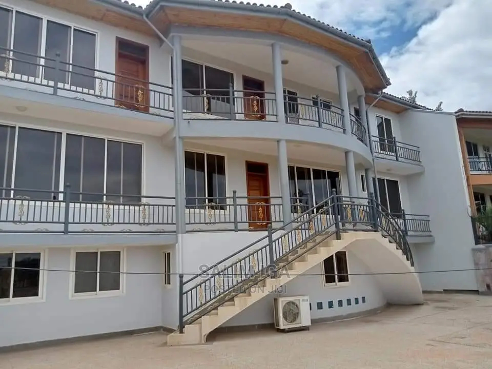 6bdrm Duplex in Kololo Property, Central Division for Rent