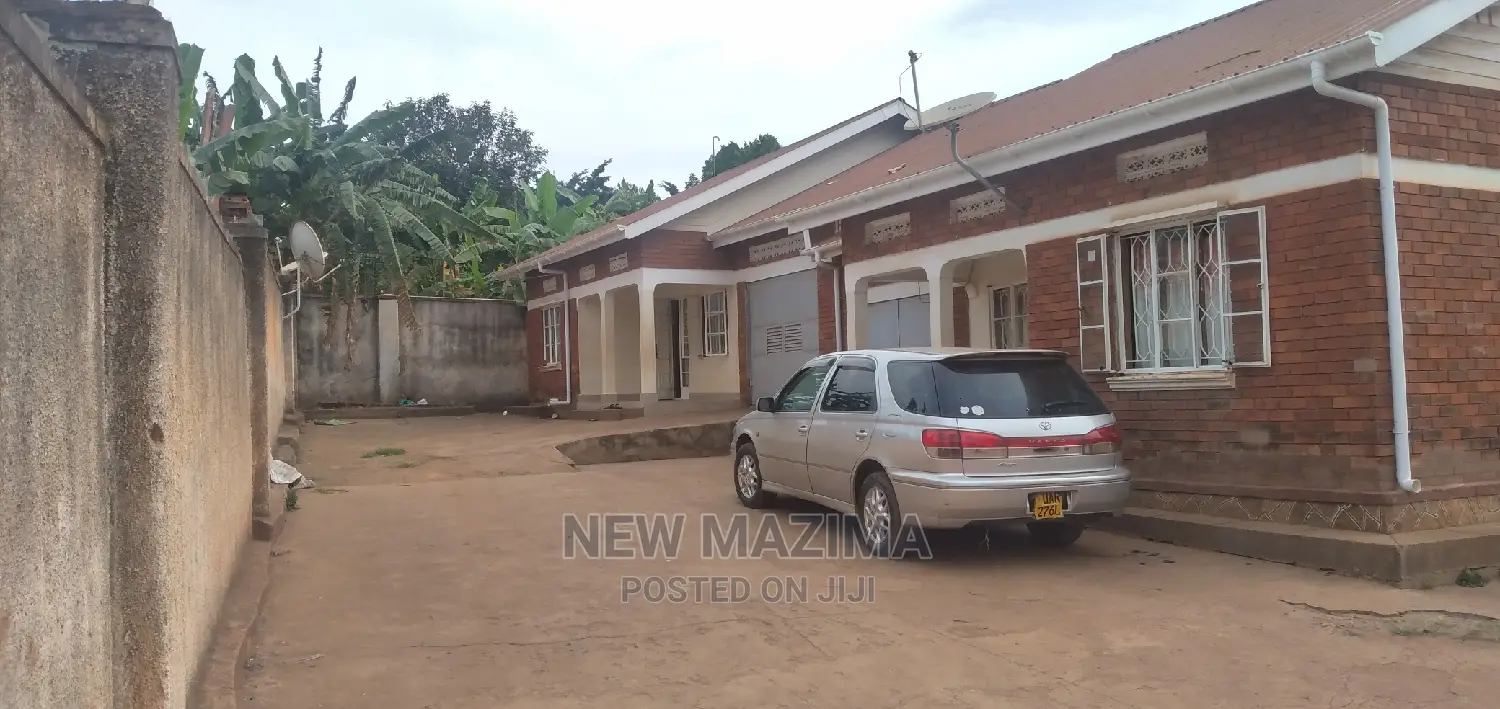 6bdrm House in Buziga Konge, Division a for Sale