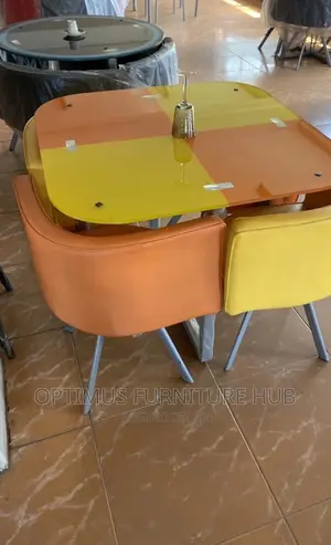 Four Seater Dinning Table (Glass)