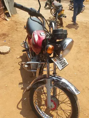 Honda VF 2020 Red