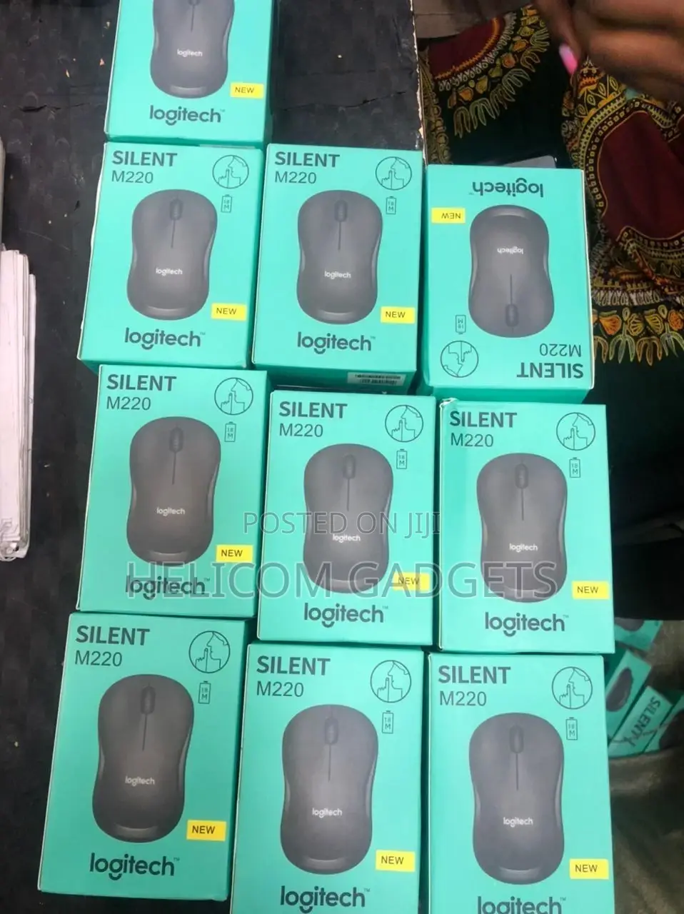 Silent M220 Logitech Mouse