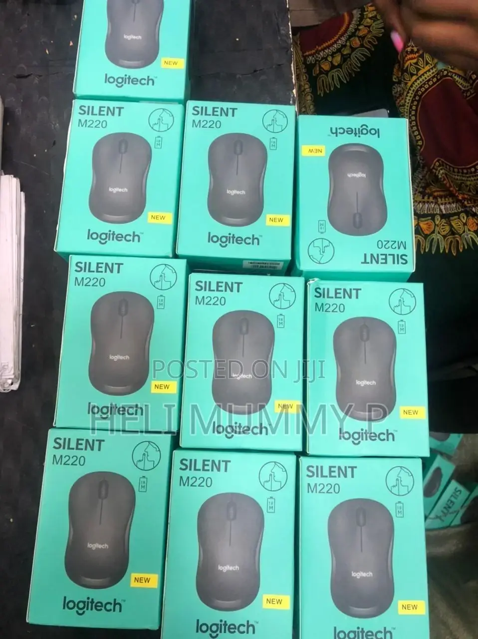 Silent M220 Logitech Mouse