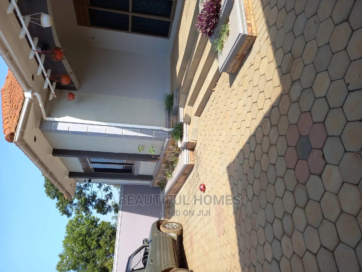 Furnished 4bdrm Bungalow in Nakwero Corporate, Kira for Sale
