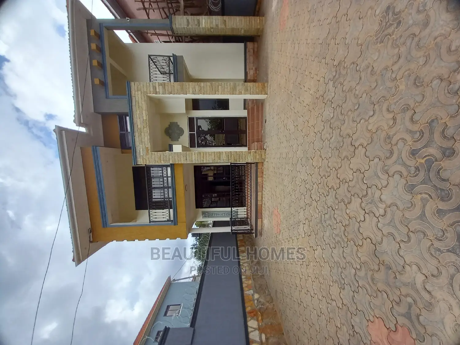 Furnished 4bdrm Duplex in Najjera, Kira for Sale