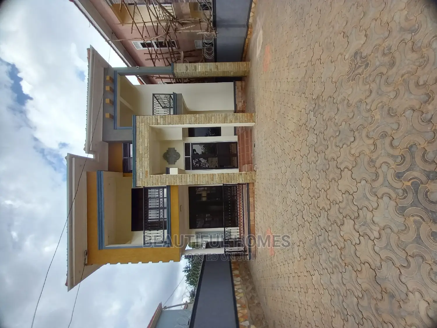 Furnished 4bdrm Duplex in Najjera, Kira for Sale