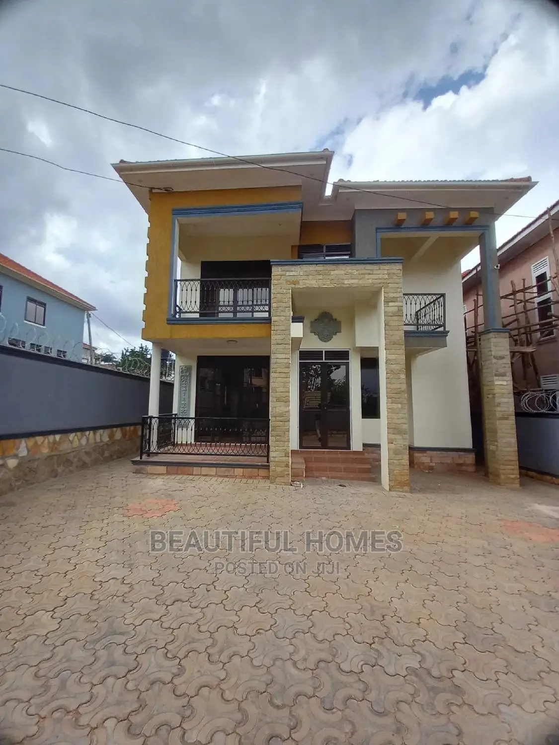 Furnished 4bdrm Duplex in Najjera, Kira for Sale