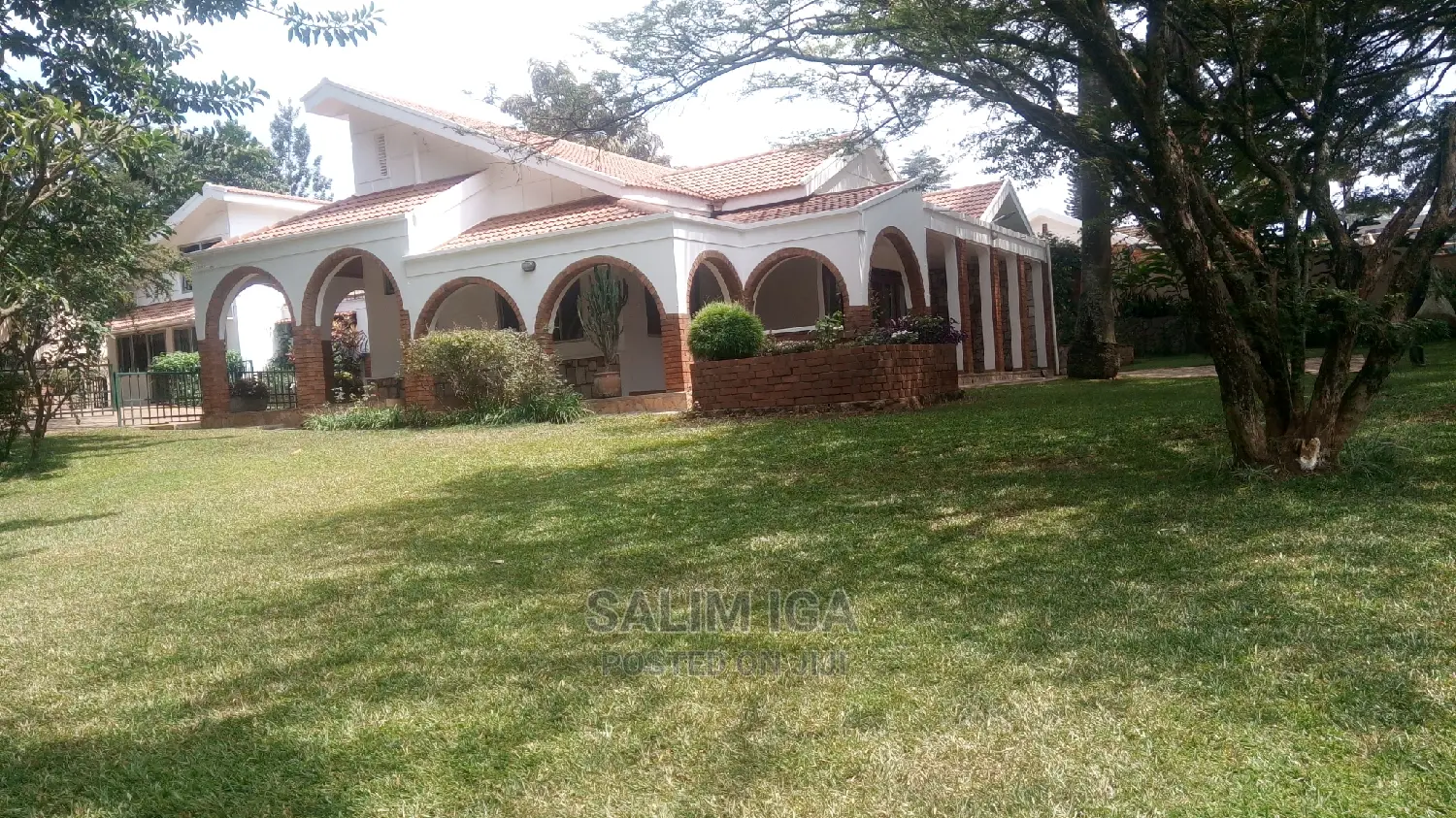 4bdrm Duplex in Kololo Property, Central Division for Rent