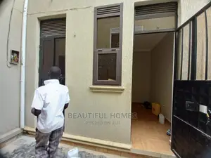Furnished 6bdrm Mansion in Najjera Tarmacked, Central Division