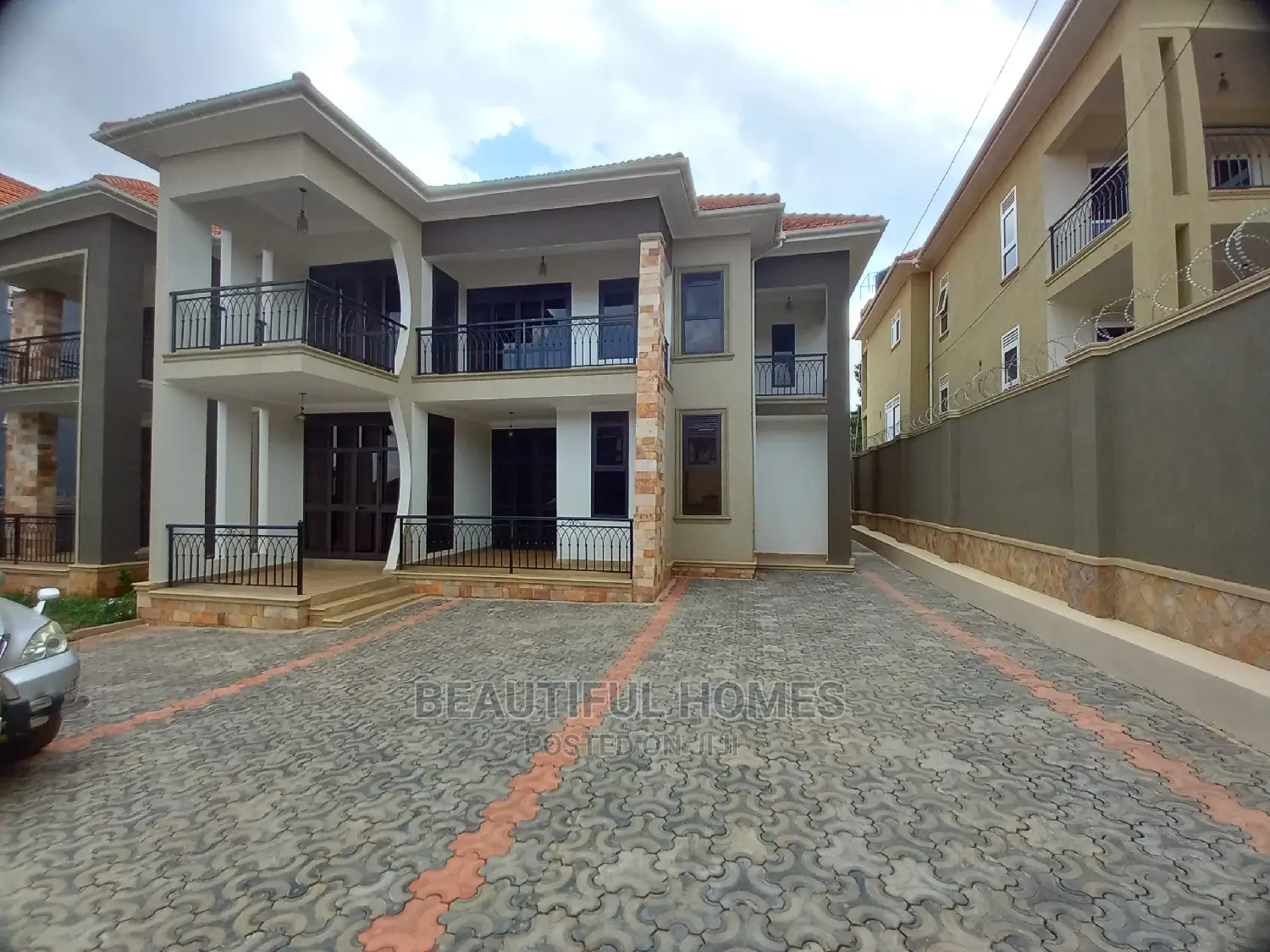 Furnished 6bdrm Mansion in Najjera Tarmacked, Central Division