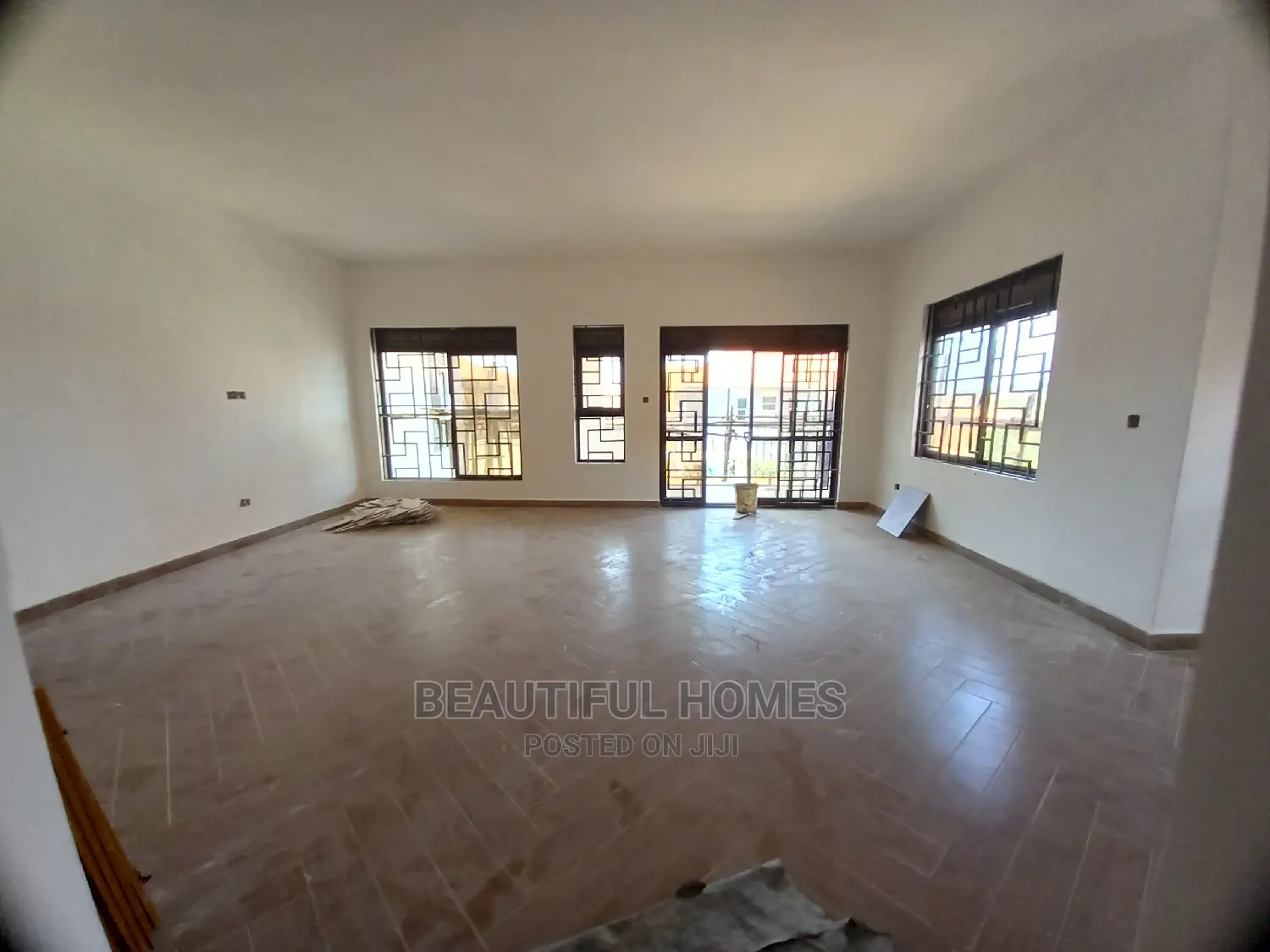 Furnished 6bdrm House in Najjera, Central Division for Sale