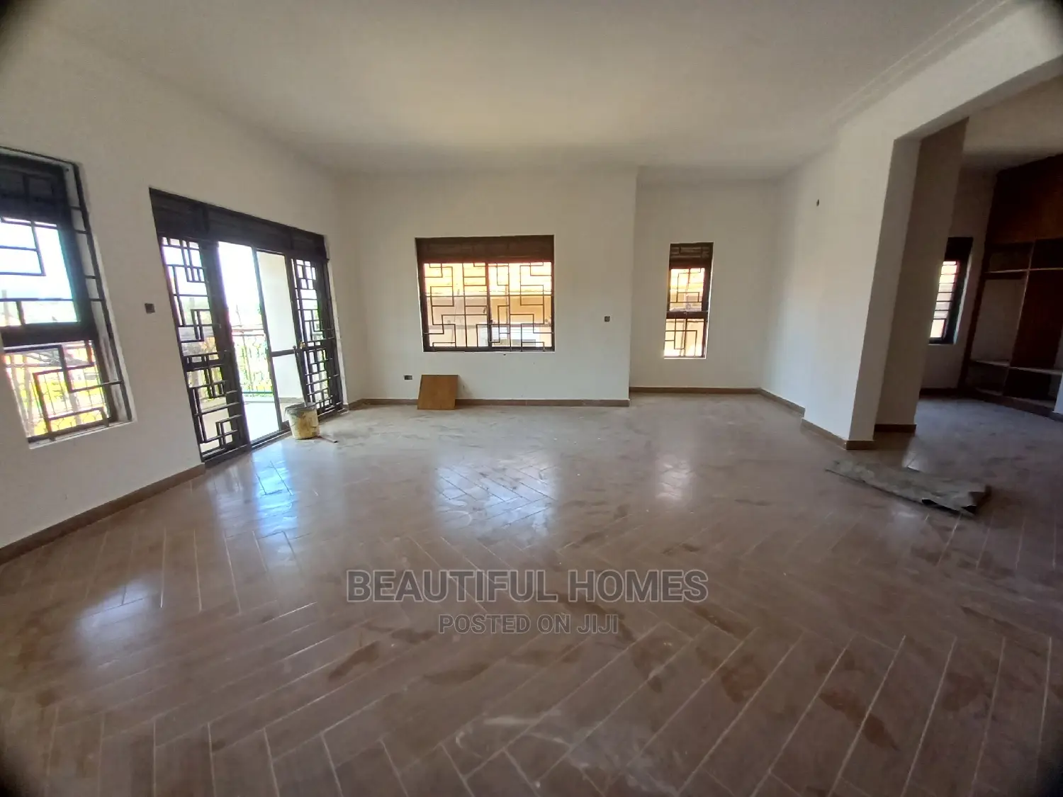 Furnished 6bdrm House in Najjera, Central Division for Sale