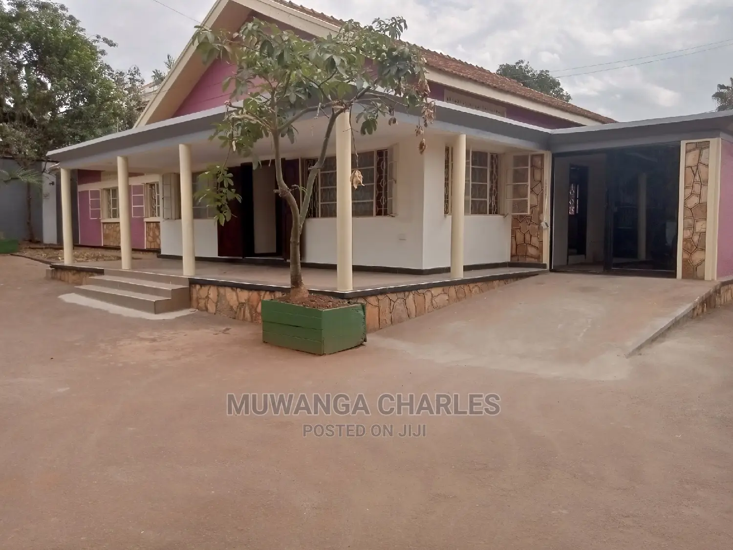 4bdrm House in Fs Properties Ltd, Central Division for Rent