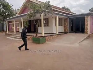 4bdrm House in Fs Properties Ltd, Central Division for Rent