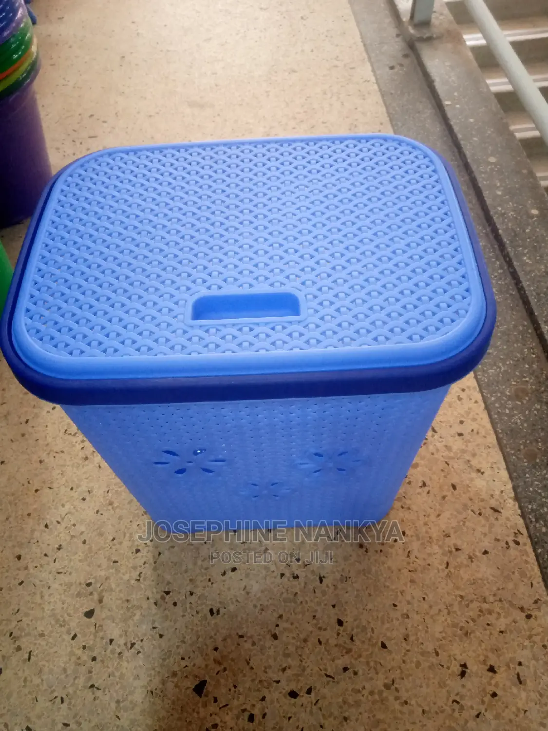 Adix Laundry Basket