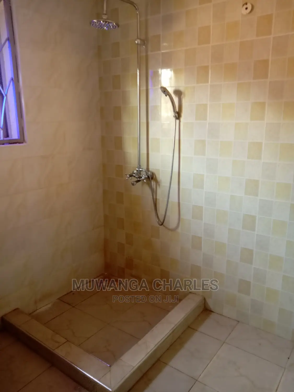 2bdrm Duplex in Fs Properties Ltd, Central Division for Rent