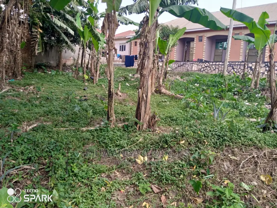 100by50ft Plot of Land for Sale at Kawanda