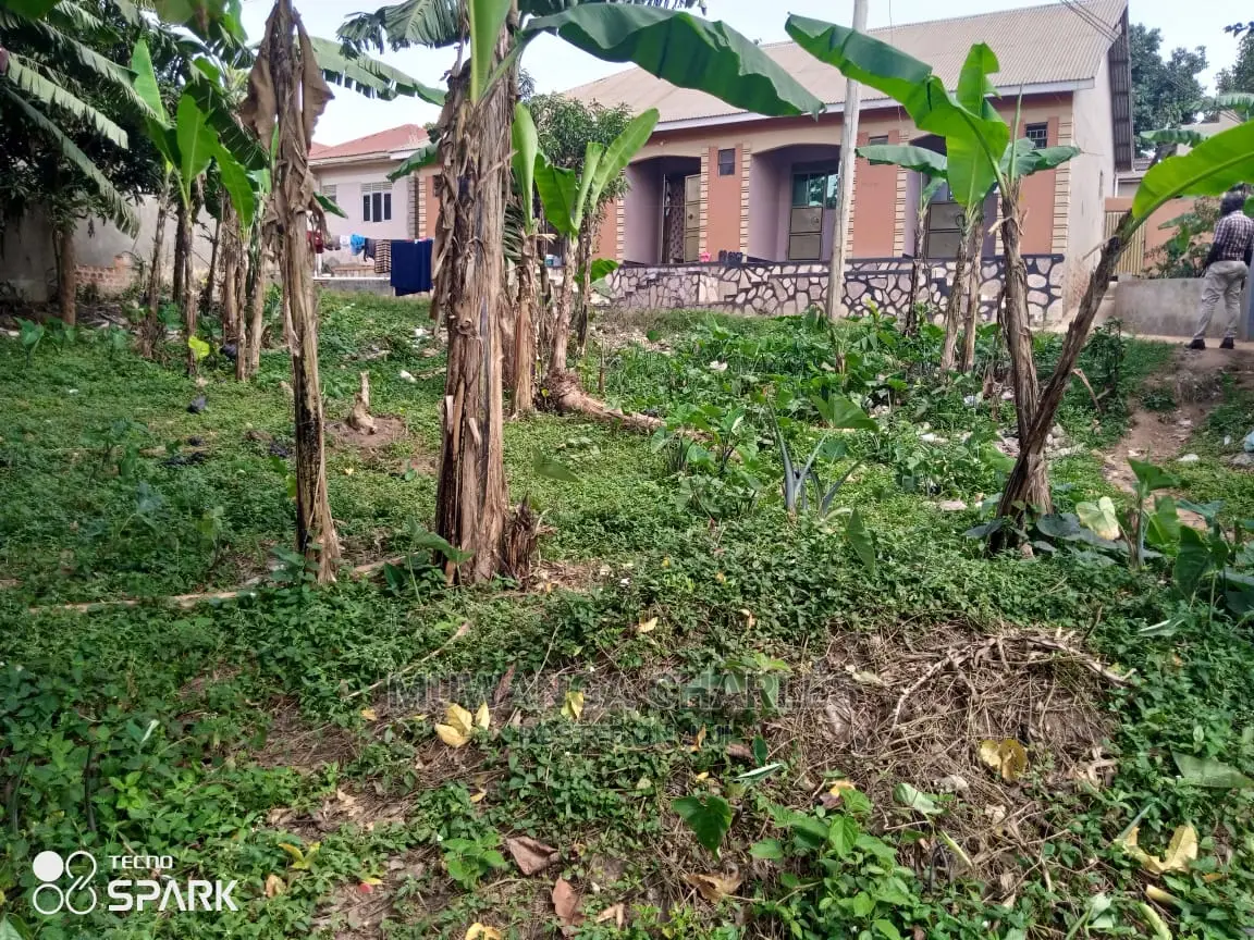 100by50ft Plot of Land for Sale at Kawanda