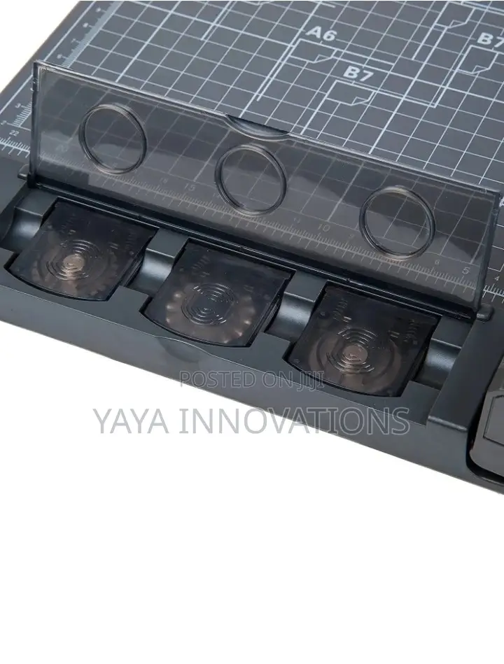 Rotary Paper Trimmer