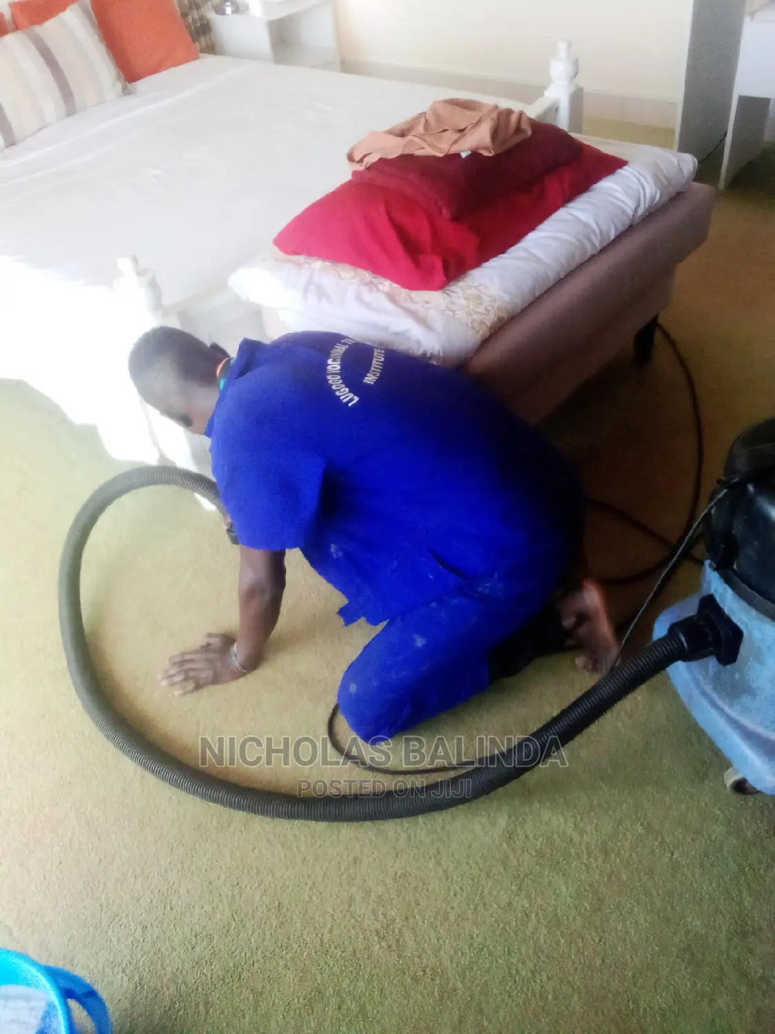 Floor Carpet Cleaning in Progress